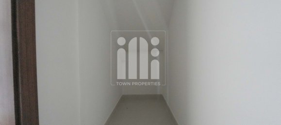 4 bedrooms Villa in Yas Island, UAE No. 5620 16