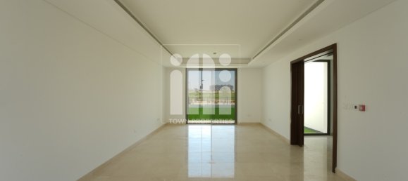 4 bedrooms Villa in Yas Island, UAE No. 5620 7