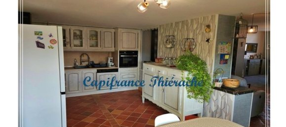 2 bedrooms House in Hirson, France No. 260732 17