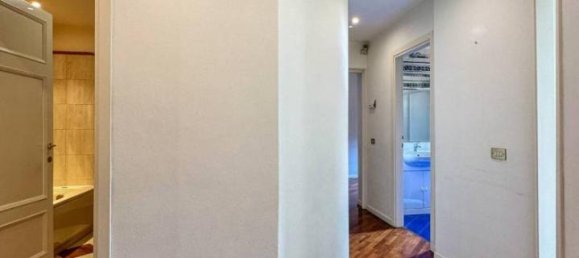 7 rooms Apartment in Lucca, Italy No. 173919 36