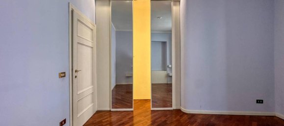 7 rooms Apartment in Lucca, Italy No. 173919 20