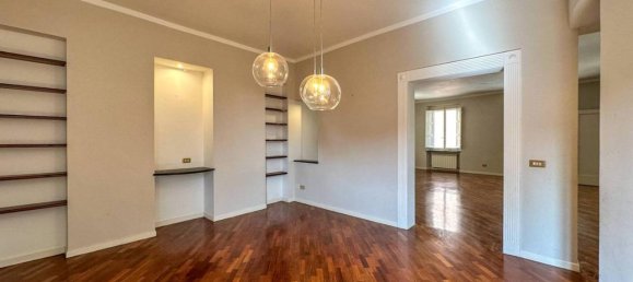 7 rooms Apartment in Lucca, Italy No. 173919 9