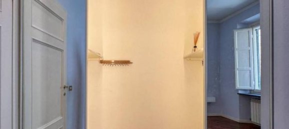 7 rooms Apartment in Lucca, Italy No. 173919 23