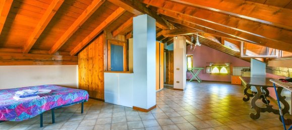 5 Schlafzimmer Villa in Oggebbio, Italy, Nr. 334706 21
