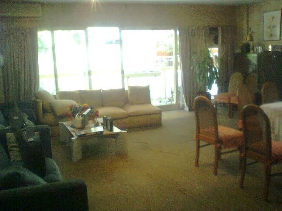 3 bedrooms Apartment in Buenos Aires, Argentina No. 87375