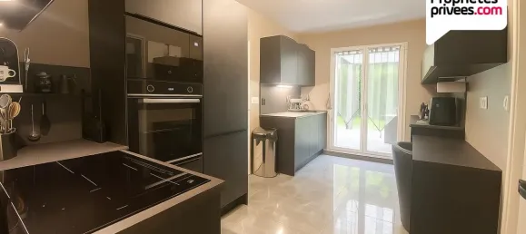 4 bedrooms House in Ezanville, France No. 352677 6