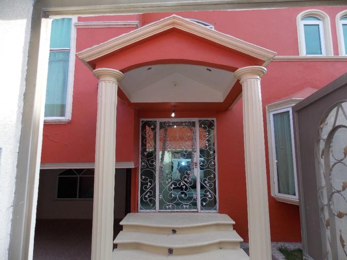 Casa de 3 dormitorios en San Buenaventura, Mexico No. 217816