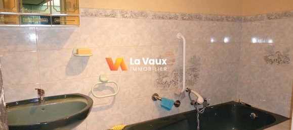 Adosado de 4 dormitorios en Floremont, France No. 87657 9