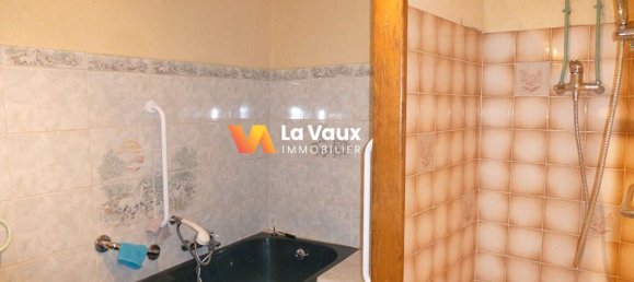 Adosado de 4 dormitorios en Floremont, France No. 87657 8