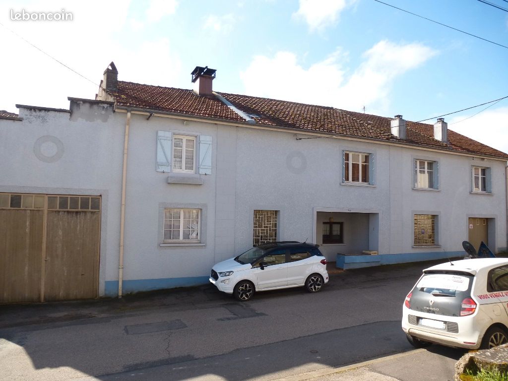 Adosado de 4 dormitorios en Floremont, France No. 87657