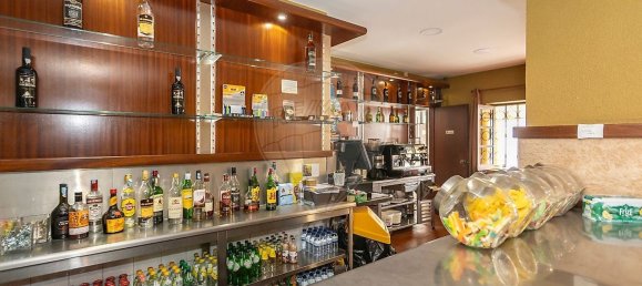 289m² Warehouse in Setubal, Portugal No. 90190 30