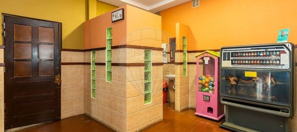 289m² Warehouse in Setubal, Portugal No. 90190 23