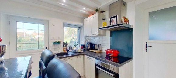 2 Schlafzimmer Haus in Marines, France, Nr. 353553 4