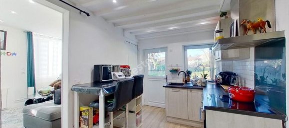 2 Schlafzimmer Haus in Marines, France, Nr. 353553 5