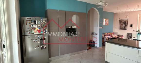 Villa de 3 dormitorios en Camaiore, Italy No. 314408 8