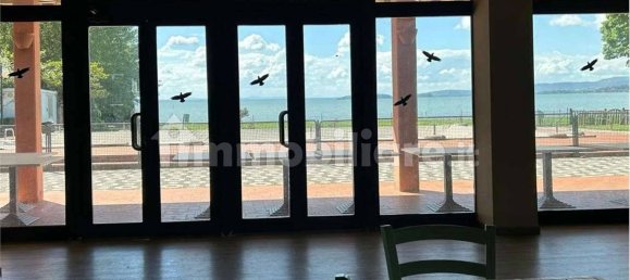 5 rooms Commercial property in Magione, Italy No. 354380 4