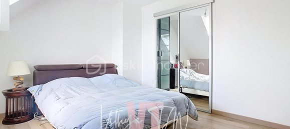 4 bedrooms House in Les Chapelles-Bourbon, France No. 333416 13