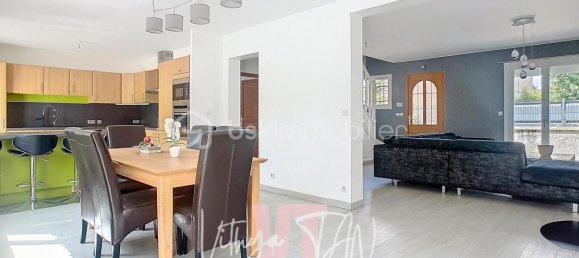 4 bedrooms House in Les Chapelles-Bourbon, France No. 333416 7