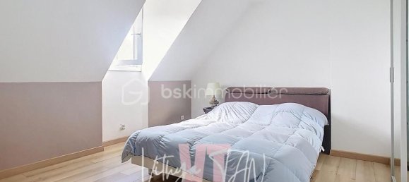 4 bedrooms House in Les Chapelles-Bourbon, France No. 333416 12