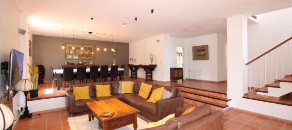 5 bedrooms Villa in Cadiz, Spain No. 145741 3