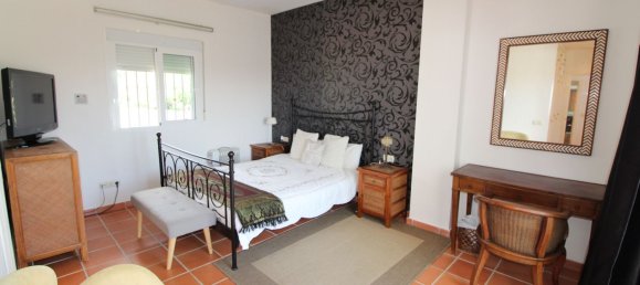 5 bedrooms Villa in Cadiz, Spain No. 145741 5