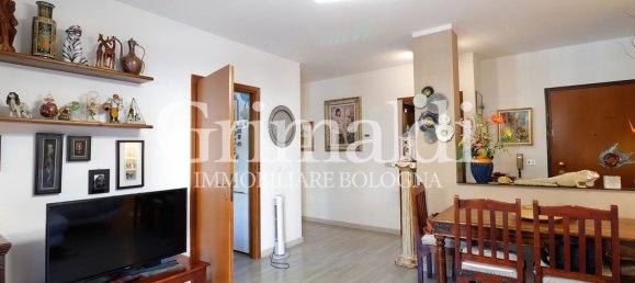 5 rooms Apartment in San Lazzaro di Savena, Italy No. 183133 12