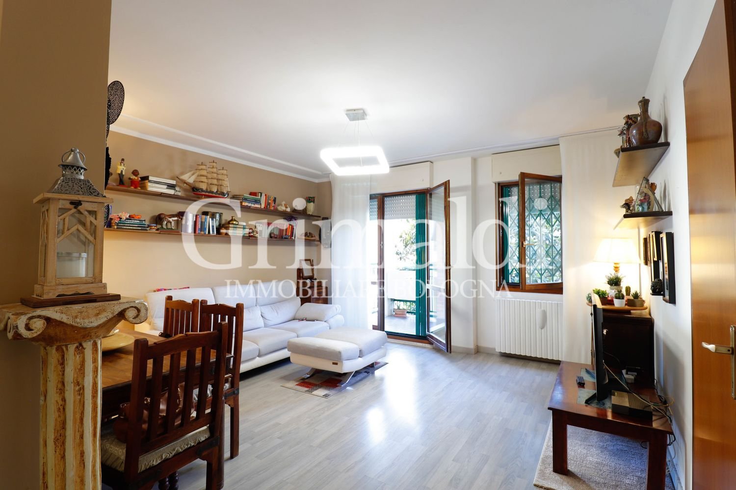 5 rooms Apartment in San Lazzaro di Savena, Italy No. 183133