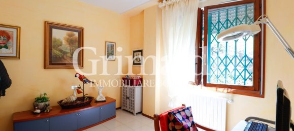 5 rooms Apartment in San Lazzaro di Savena, Italy No. 183133 17