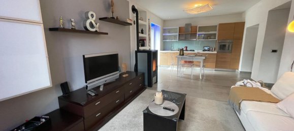 5 rooms House in Alta Valle Intelvi, Italy No. 299318 15