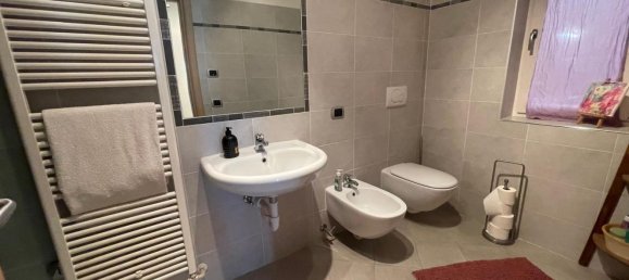 5 rooms House in Alta Valle Intelvi, Italy No. 299318 31