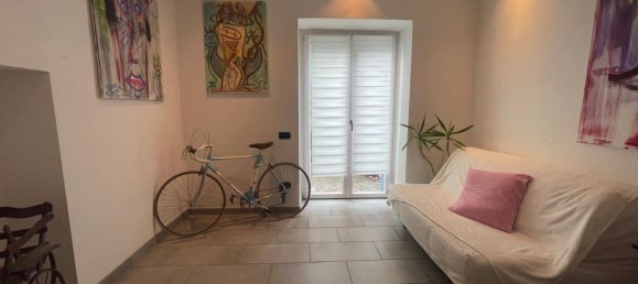 5 rooms House in Alta Valle Intelvi, Italy No. 299318 11