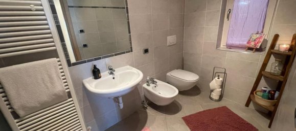 5 rooms House in Alta Valle Intelvi, Italy No. 299318 32