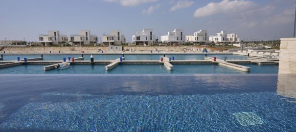 5 bedrooms Villa in Ayia Napa, Cyprus No. 31991 11