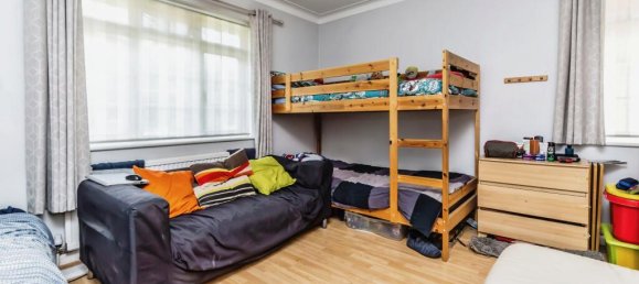 4 bedrooms House in Croydon, United Kingdom No. 8138 18