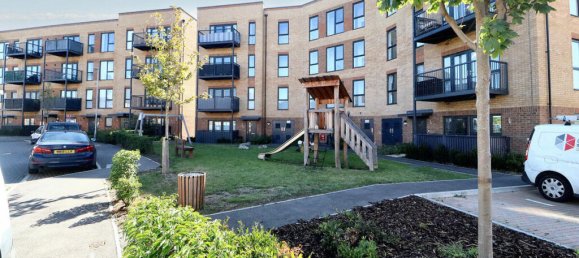 1 bedroom Apartment in Grays, United Kingdom No. 5019 2