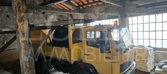 140m² Commercial property in Tarn, France No. 311077 4