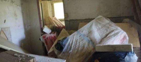 Studio in Cocquio-Trevisago, Italy No. 184524 21