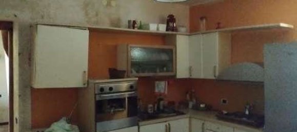 Studio in Cocquio-Trevisago, Italy No. 184524 8