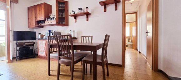 3 rooms Apartment in Rimini, Italy No. 39375 4