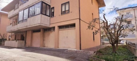 3 rooms Apartment in Rimini, Italy No. 39375 27