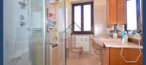 Casa de 3 dormitorios en Carnago, Italy No. 307523 17