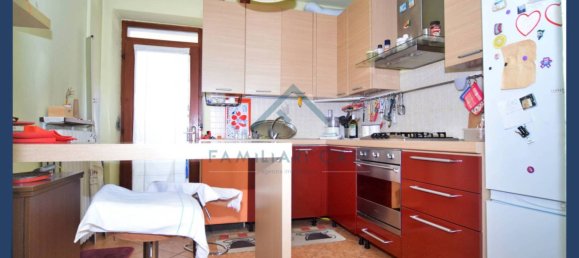 Casa de 3 dormitorios en Carnago, Italy No. 307523 5