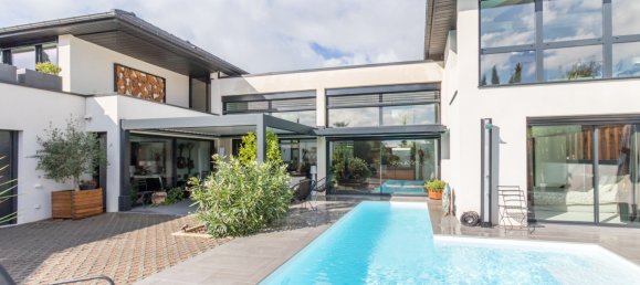 Дом с 4 спальнями в Де, Франция № 191013 5