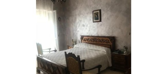 5 rooms Apartment in Campobasso, Italy No. 253738 5