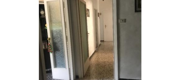 5 rooms Apartment in Campobasso, Italy No. 253738 2