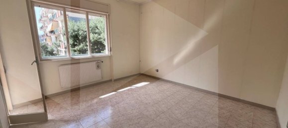 Квартира с 2 спальнями в Бари, Италия № 29071 5