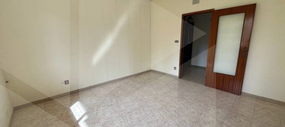 Квартира с 2 спальнями в Бари, Италия № 29071 6