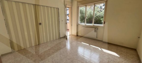 Квартира с 2 спальнями в Бари, Италия № 29071 4