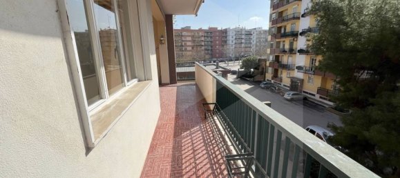 Квартира с 2 спальнями в Бари, Италия № 29071 12