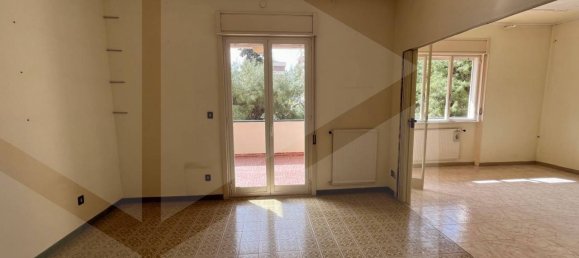 Квартира с 2 спальнями в Бари, Италия № 29071 9